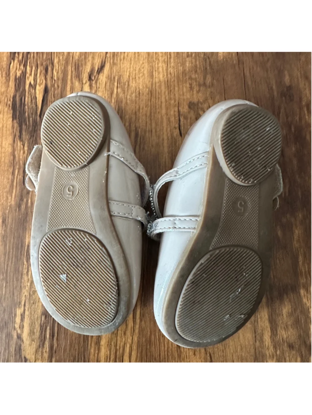 Bella Marie Dress Shoes Baby Girls Size 5 Beige Rhinestone Flower Mary Jane